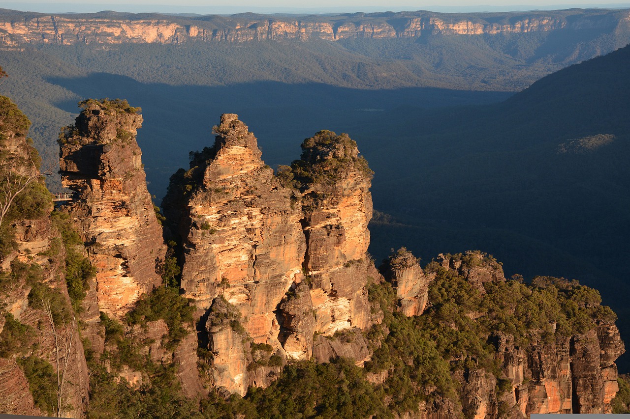 three sisters, blue mountains, landscape-1040062.jpg
